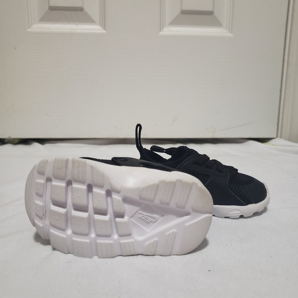 Nike Haurache Ultra - Picture 7 of 8